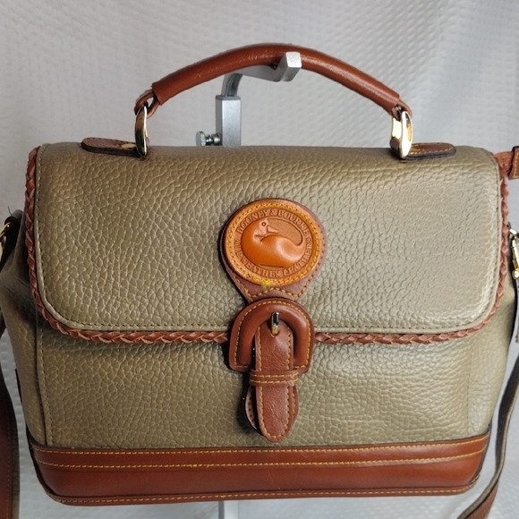Dooney & Bourke Vintage All Weather Pebbled Leather Satchel W Strap - Picture 3 of 15